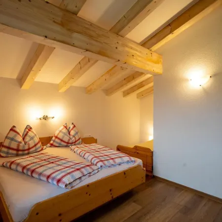 Appartement Steinernes By Interhome